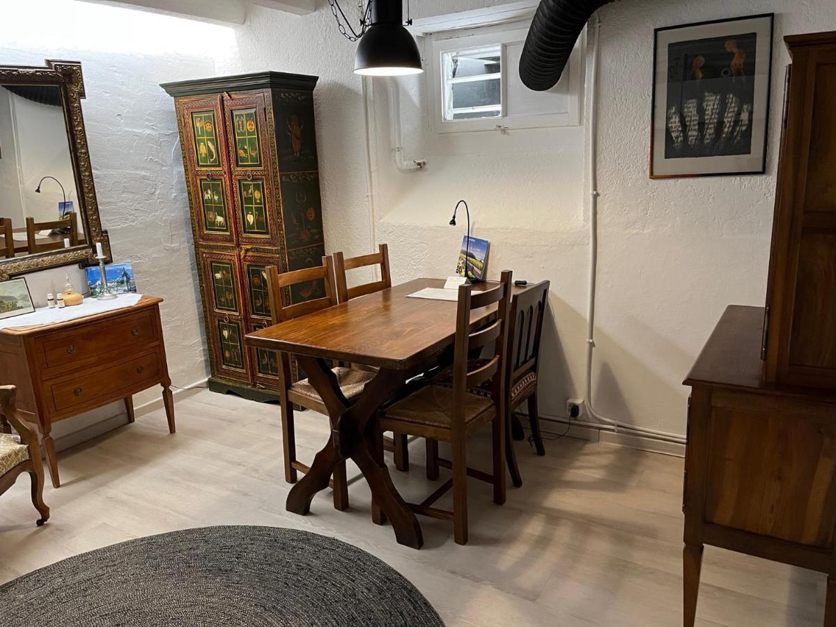 Les Cypres Apartment Vevey Luaran gambar